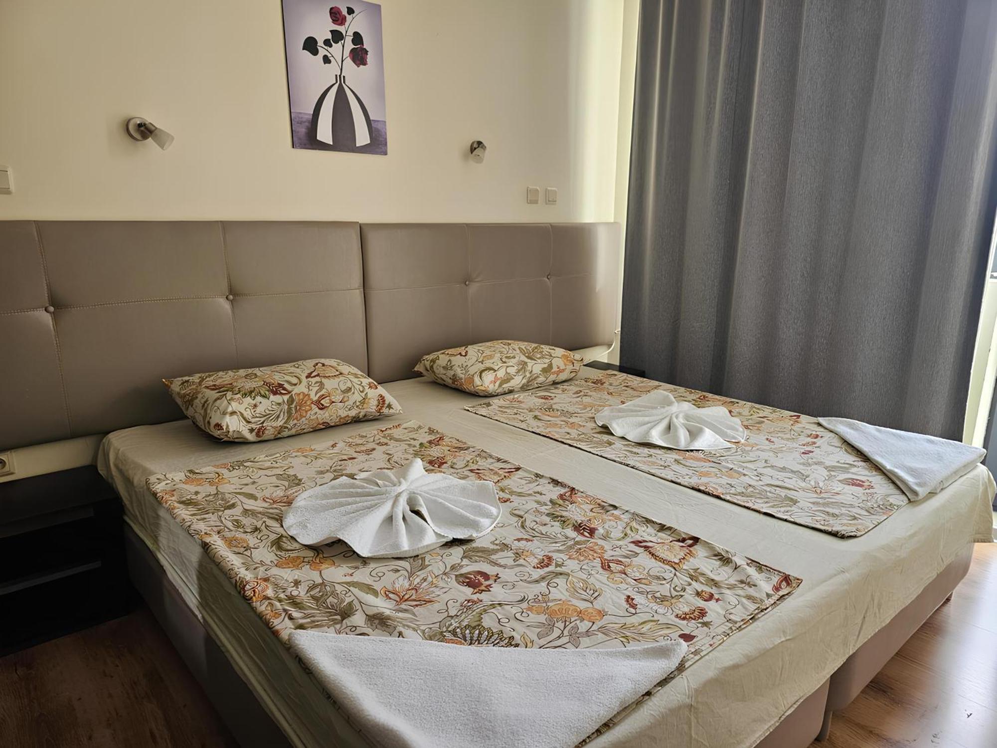 Apartments Yalta Złote Piaski Zewnętrze zdjęcie