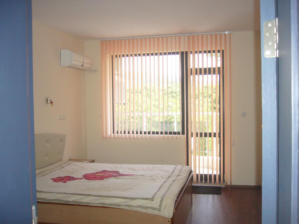 Apartments Yalta Złote Piaski Zewnętrze zdjęcie
