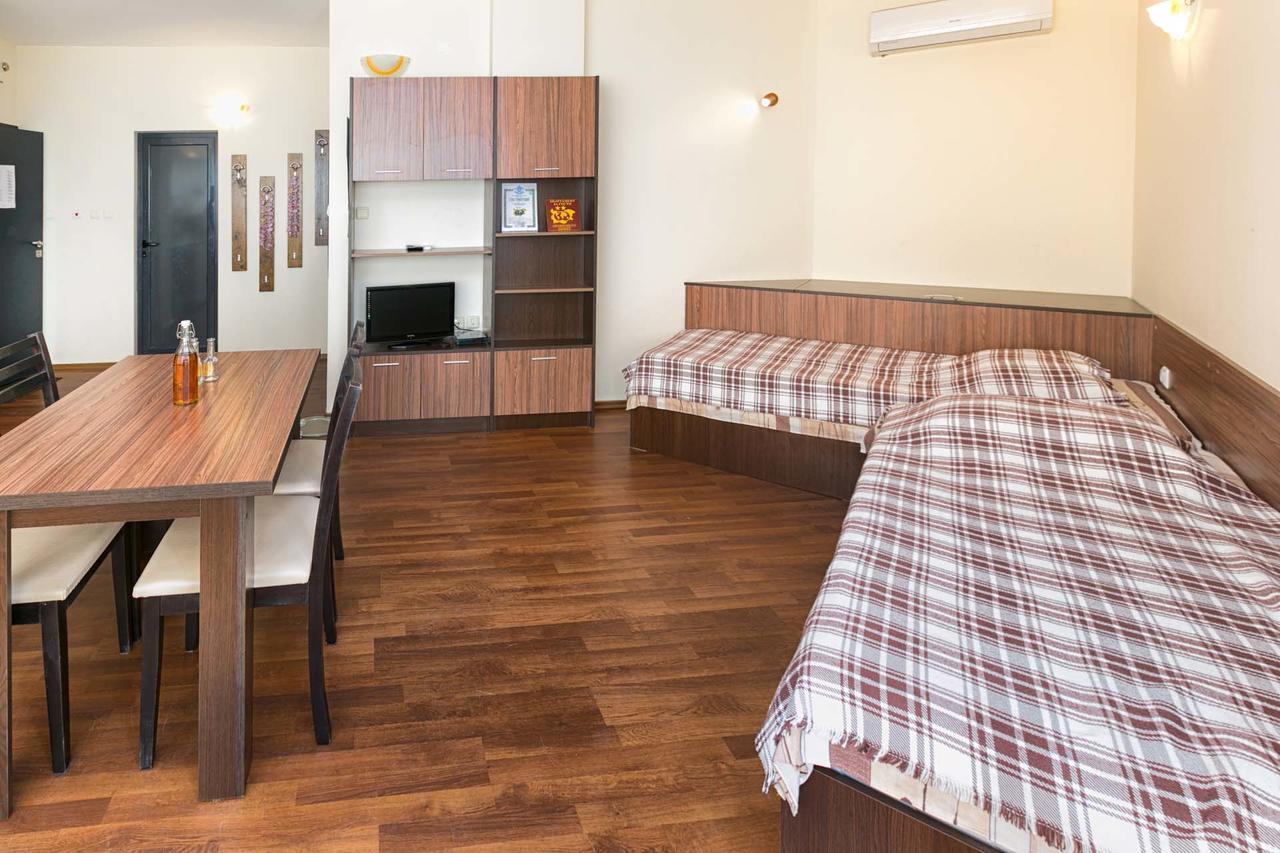 Apartments Yalta Złote Piaski Zewnętrze zdjęcie
